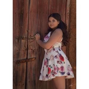 Meet your Posher, Denise